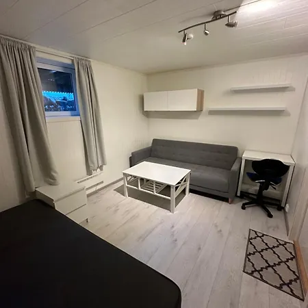Leirelva Overnattning Lofoten